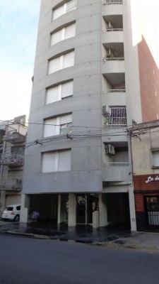 Bv. Pellegrini 2974 -P. 2- Dto.B-